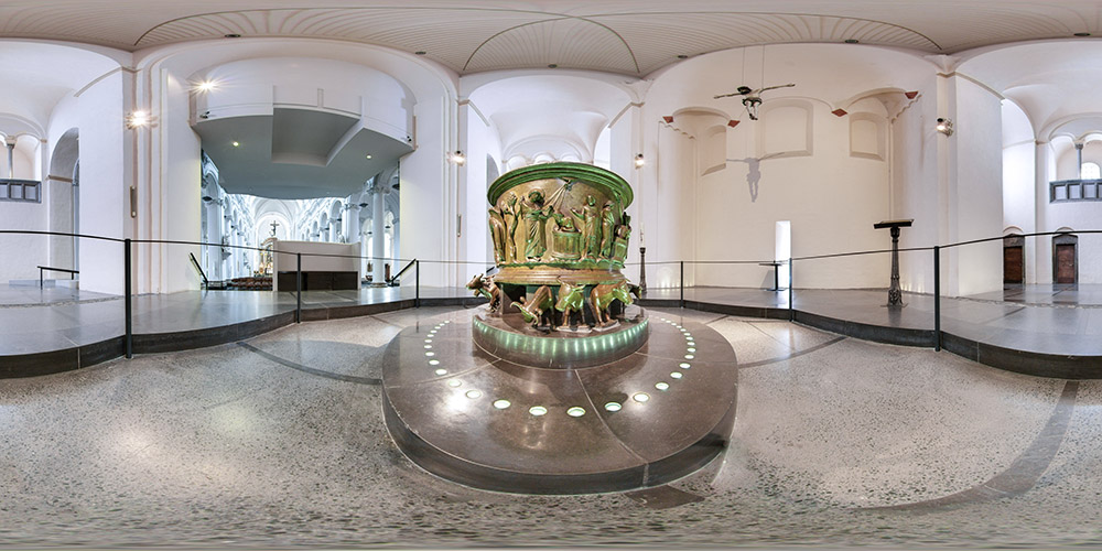 Les fonts baptismaux de Notre-Dame